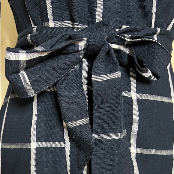 👥🏃‍♀️🈳Navy Windowpane Button-Up Shirt Dress with Tie Waist - Picture 4 of 10